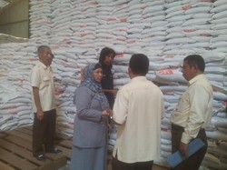 Beras Impor Asal Vietnam dan Thailand Tiba di Banyuwangi