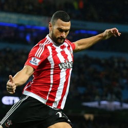 Liverpool Pinjam Caulker dari QPR