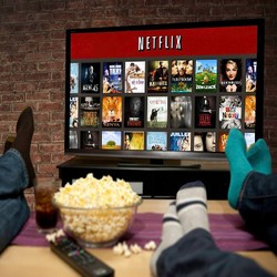 Bos Netflix Bebaskan Pengguna Berbagi Akun