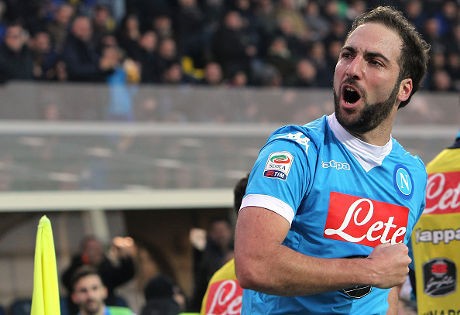 Bayern Tertarik kepada Higuain