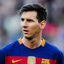 Messi Cuma Mau Pensiun di Barcelona