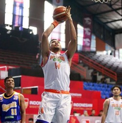 Pelita Jaya Menang Telak atas Bimasakti