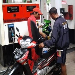 Ini Cara Menteri ESDM Turunkan Harga BBM di Indonesia Timur