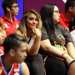 Ketika Wijaya Saputra Ditonton Pacar Saat Hadapi Mantan