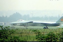 China Ujicoba Jet Tempur Siluman, Pesaing F-22 Raptor