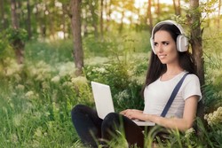 Ayo Belajar Menulis Cerita Perjalanan!