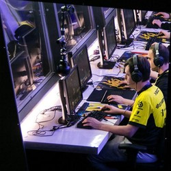 SMA Ini Buka Kelas Dota 2 dan Counter-Strike