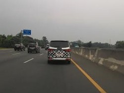 Setelah di Jalanan Pluit, MPV Asal China Dites di Jalan Tol Cikampek
