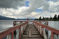 Pesona Danau Diatas di Sumbar
