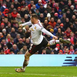 Setelah 11 Tahun, Rooney Cetak Gol Lagi di Anfield