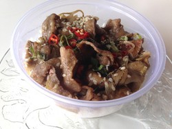 Semangkuk Gyutan Don Komplet Cocok untuk Santap Malam