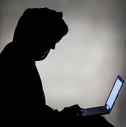 Bandara Ukraina Jadi Target Serangan Cyber Rusia