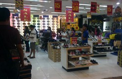 Marak Belanja Online, Pengusaha: Kita Perbanyak Hiburan di Mal