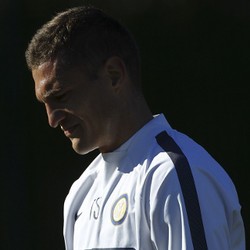 Inter Resmi Lepas Vidic