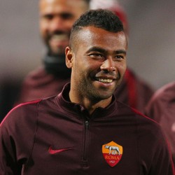 Roma Akhiri Kontrak Ashley Cole