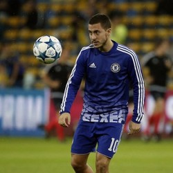 Chelsea Diminta Sebisa Mungkin Pertahankan Hazard