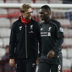 Benteke Masih Punya Masa Depan di Liverpool