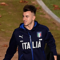 Striker Milan Kebanyakan, El Shaarawy Tak Boleh Kembali