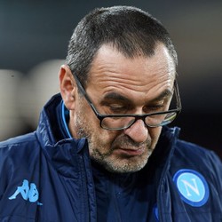 Napoli: Maafkanlah Sarri, Mancini