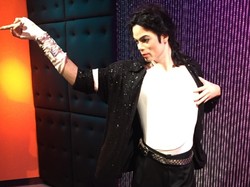 Foto Bareng Michael Jackson dan Obama di Australia