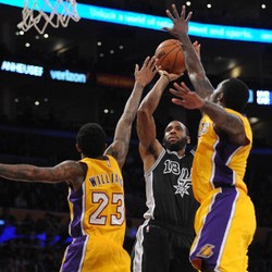 Kalahkan Lakers, Spurs Catatkan 13 Kemenangan Beruntun