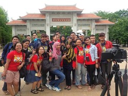 Hebohnya Para dTraveler Menjelajah Taman Budaya Tionghoa TMII