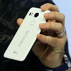 Ponsel dengan Sensor Sidik Jari Lebih Aman? Belum Tentu...