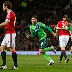 Debut Oke Charlie Austin Bikin Van Gaal Tambah Pusing