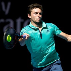 Strategi Nyaris Sukses dari Simon Saat Hadapi Djokovic