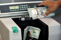 Dolar AS Melemah ke Rp 13.796