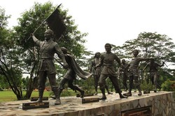 Monumen Heroik Laskar Tionghoa Lasem di TMII