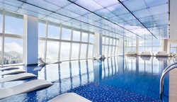 Inikah Kolam Renang Tertinggi di Dunia?