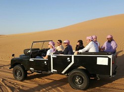 Menjajal Safari Gurun Pasir Dubai, Wisata Mewah Bak Raja