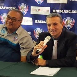 Tangani Arema, Milo Ingin Tuntaskan Misi