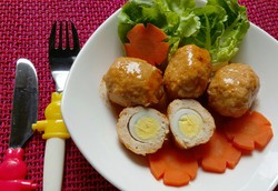 Resep Anak : Bola-bola Ayam Isi Telur