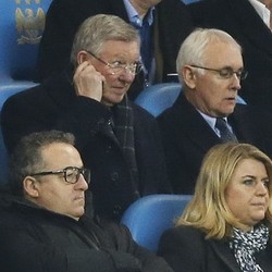 Sir Alex Nonton di Etihad, MU Diolok-olok di Twitter