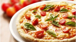 Pria Ini Turunkan Berat Badan 43 Kg dengan Makan Pizza