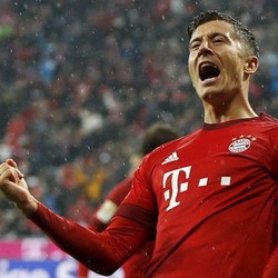 Pan Lewy di Puncak Performa