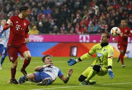 Bayern: Lini Serang Oke, Lini Belakang Kuat