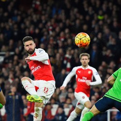 Penyakit Lama Mulai Kambuh, Cech Pede Arsenal Segera Sembuh