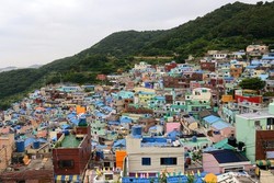 Bisa Jadi, Desa Korea Ini Paling Warna-Warni di Asia