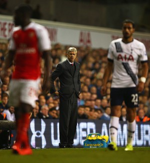Wenger Tak Terobsesi Finis di Atas Tottenham
