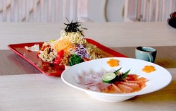 Tahun Baru Meriah dengan Santapan BBQ Oriental dan Atraksi Barongsai