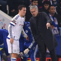 Merasa Bersalah, Hazard Minta Maaf pada Mourinho