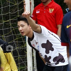 Rayakan Tahun Baru Imlek, Kim Kurniawan Kumpul di Bekasi