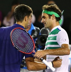 Djokovic Yakin Federer Belum Pikirkan Pensiun