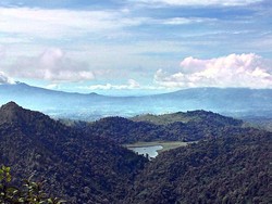 Rakutak, Si Cantik dari Bandung