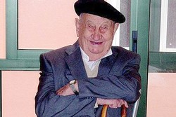 Rahasia Umur Panjang Pria 107 Tahun, Minum 4 Botol Wine Tiap Hari