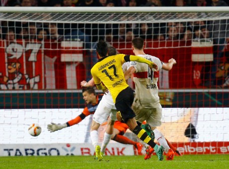 Dortmund Singkirkan Stuttgart Lewat Kemenangan 3-1