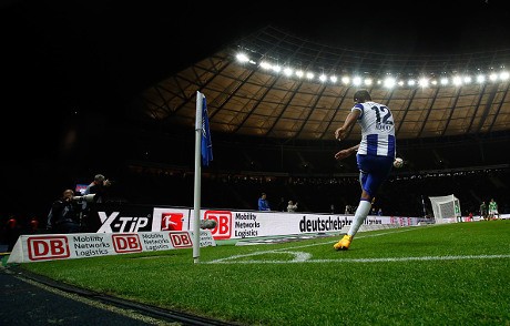 Hertha Raih Tiket ke Semifinal